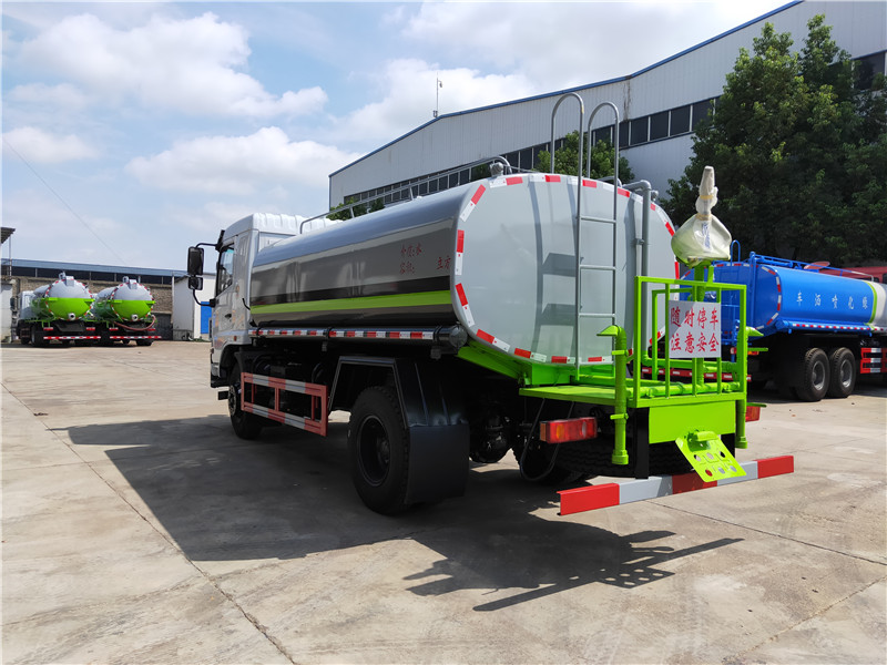 �|�L(f��ng)10��12����ˮ܇(ch��)